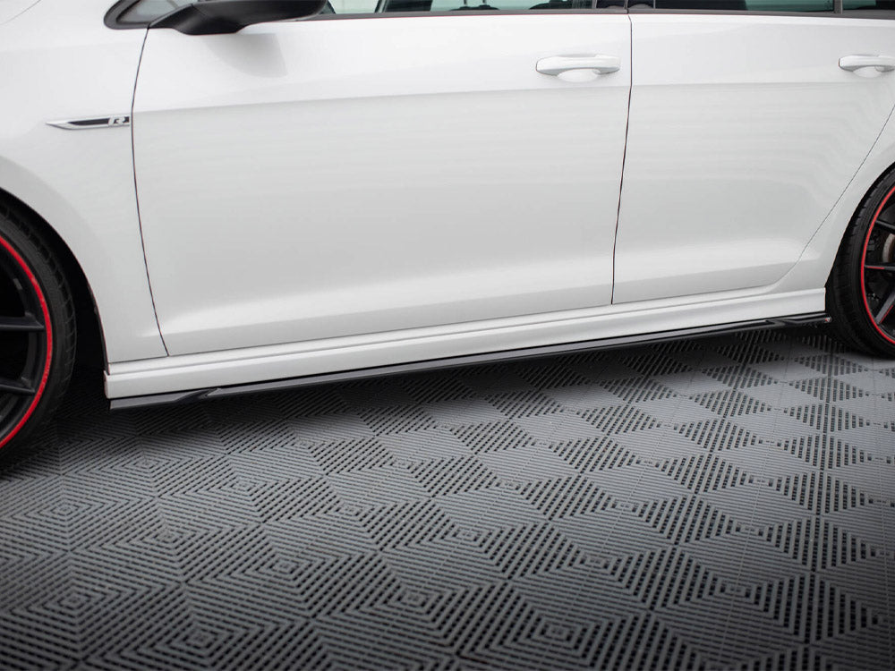 Side Skirts Diffusers V.4 Volkswagen Golf R / R-Line Mk7