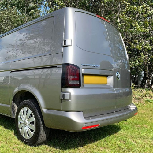 VW Transporter T6 – Rear Lights – Sequential Indicator – LED – RHD – Barn Door – Red Smoke