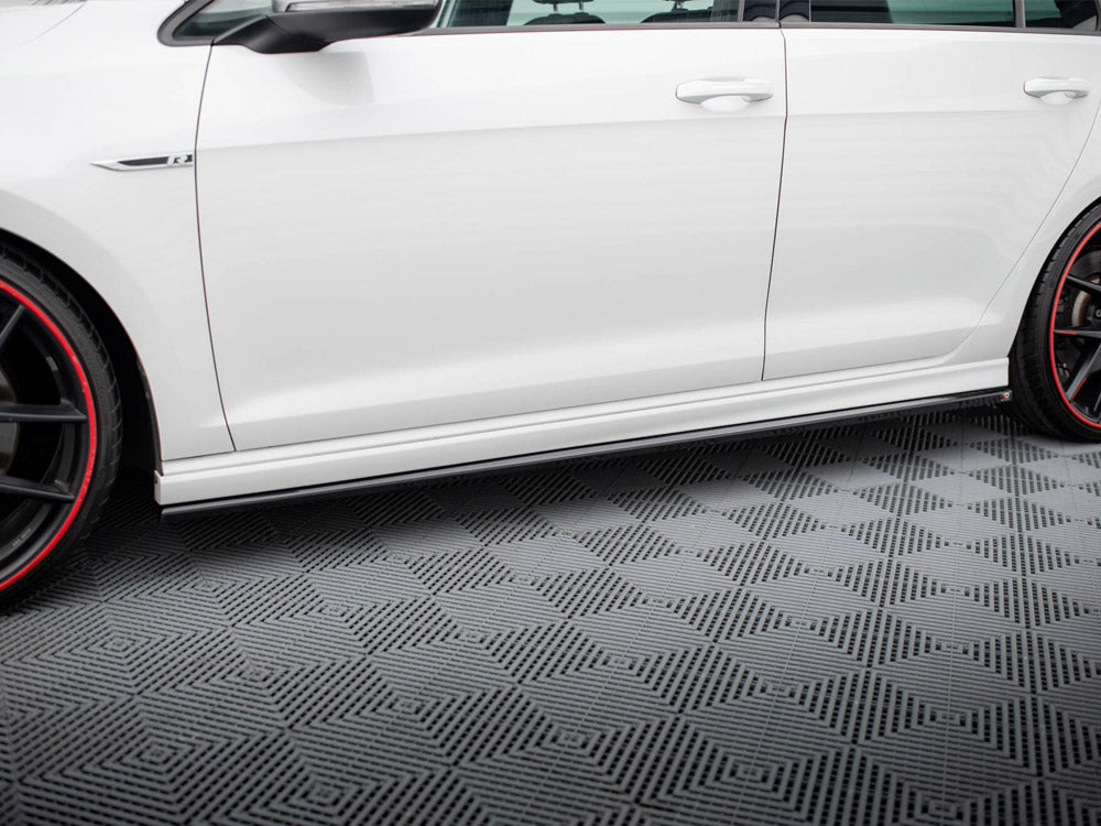 Side Skirts Diffusers V.3 Volkswagen Golf R / R-Line Mk7