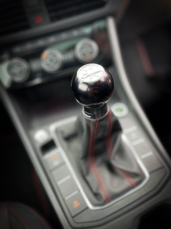 RacingLine Performance Billet Aluminium 'Manual' Gear Knob - Black - MQB / MQB Evo