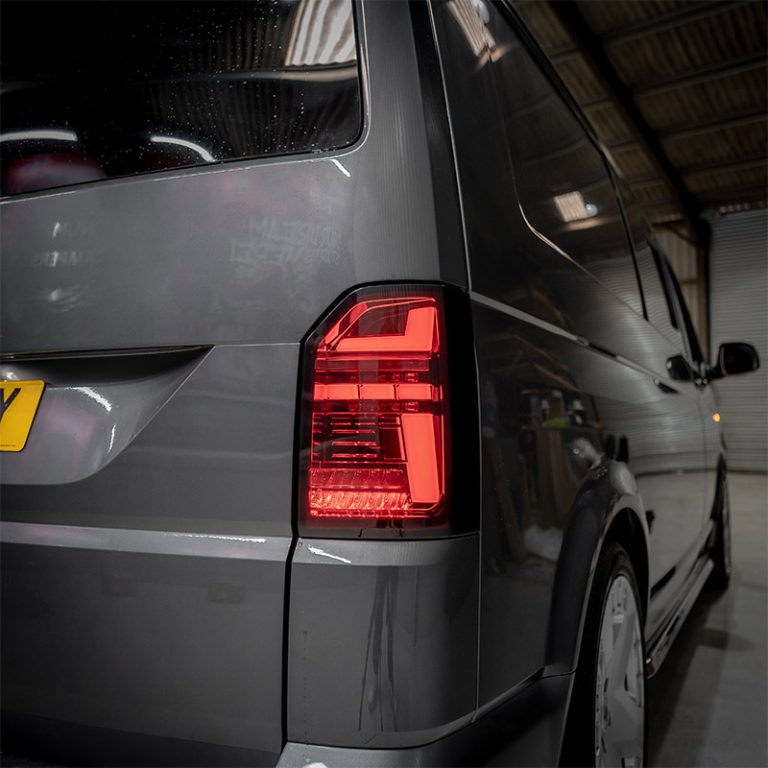 VW Transporter T6 – Rear Lights – Sequential Indicator – LED – RHD – Tailgate – Red Smoke (T6.1 Style)