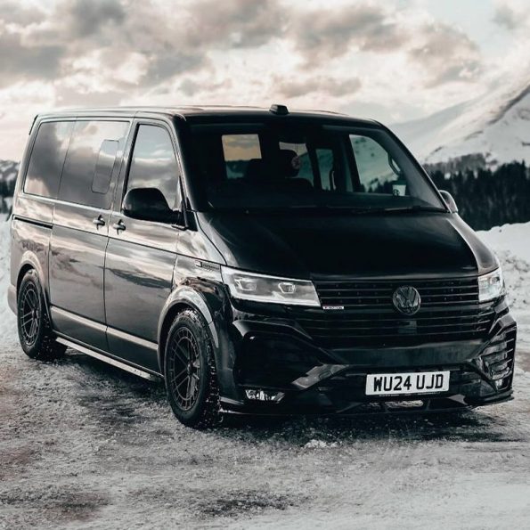 VW Transporter T6.1 – GT-T Front Bumper Replacement with Gloss Black Grilles